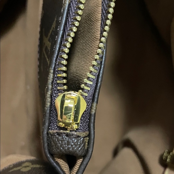 Luxury Designer Brown Tote Bag - Picture 9 of 10